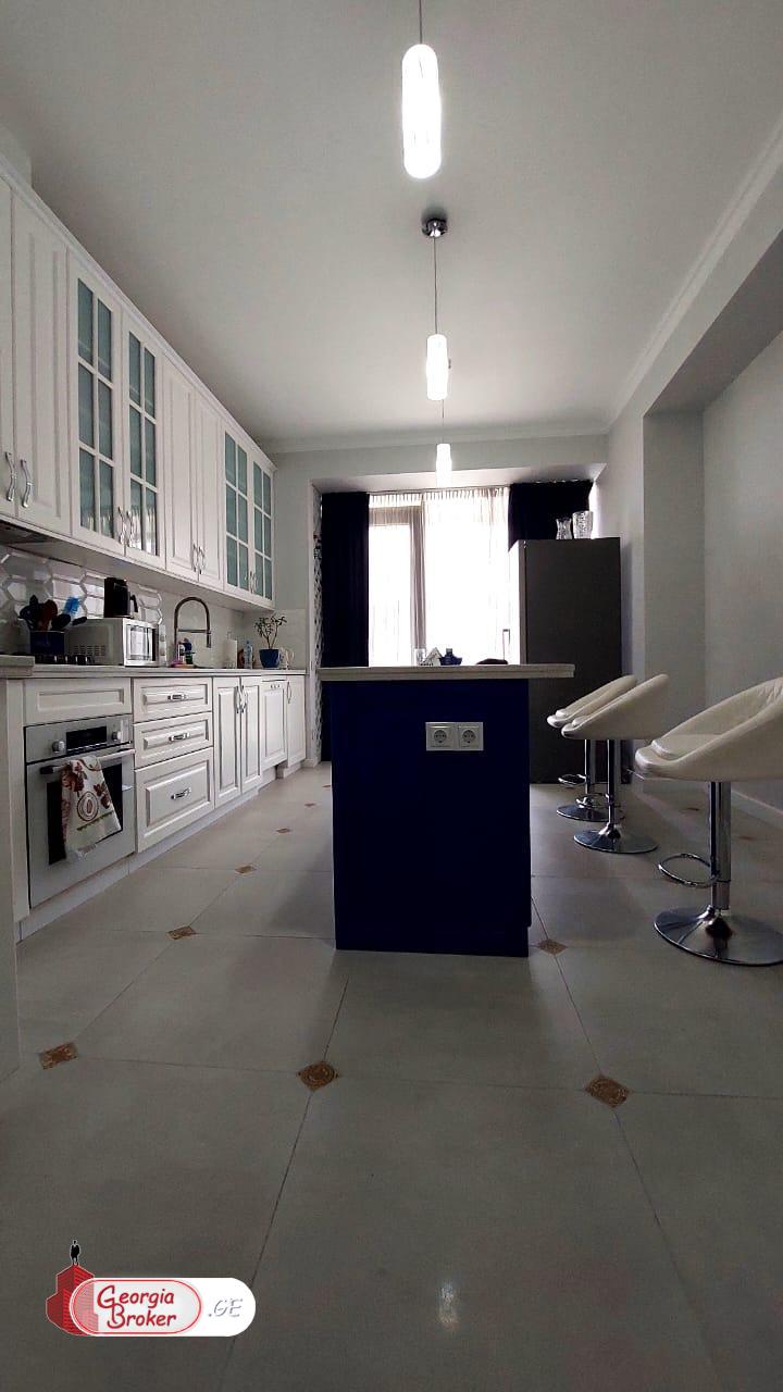 nearly repaired 5-room apartment for sale